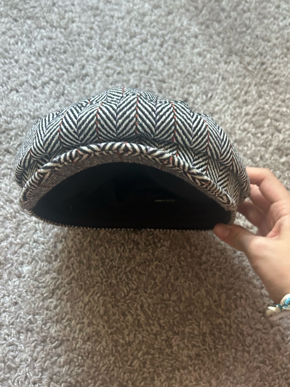 Womens Herringbone Newsboy Cap in Black and White